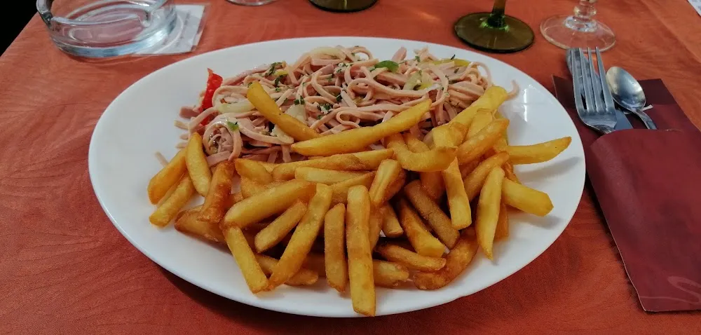 Salade de Cervelas Frites
